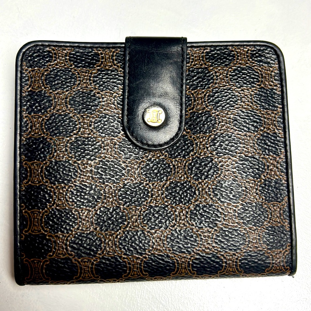 Auth. CELINE  Triomphe Vintage Leather PVC Wallet Brown EUC Bifold Logo unisex